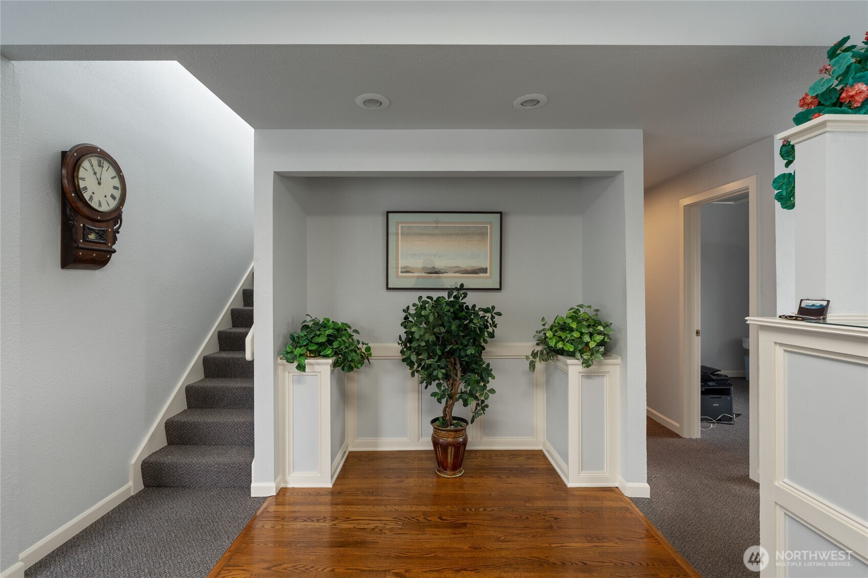 3645 N Pearl Street B Property Photo 5