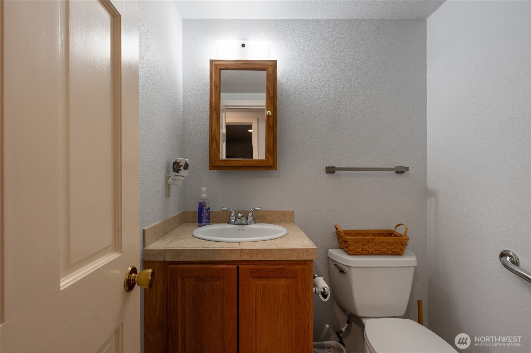 3645 N Pearl Street B Property Photo 18
