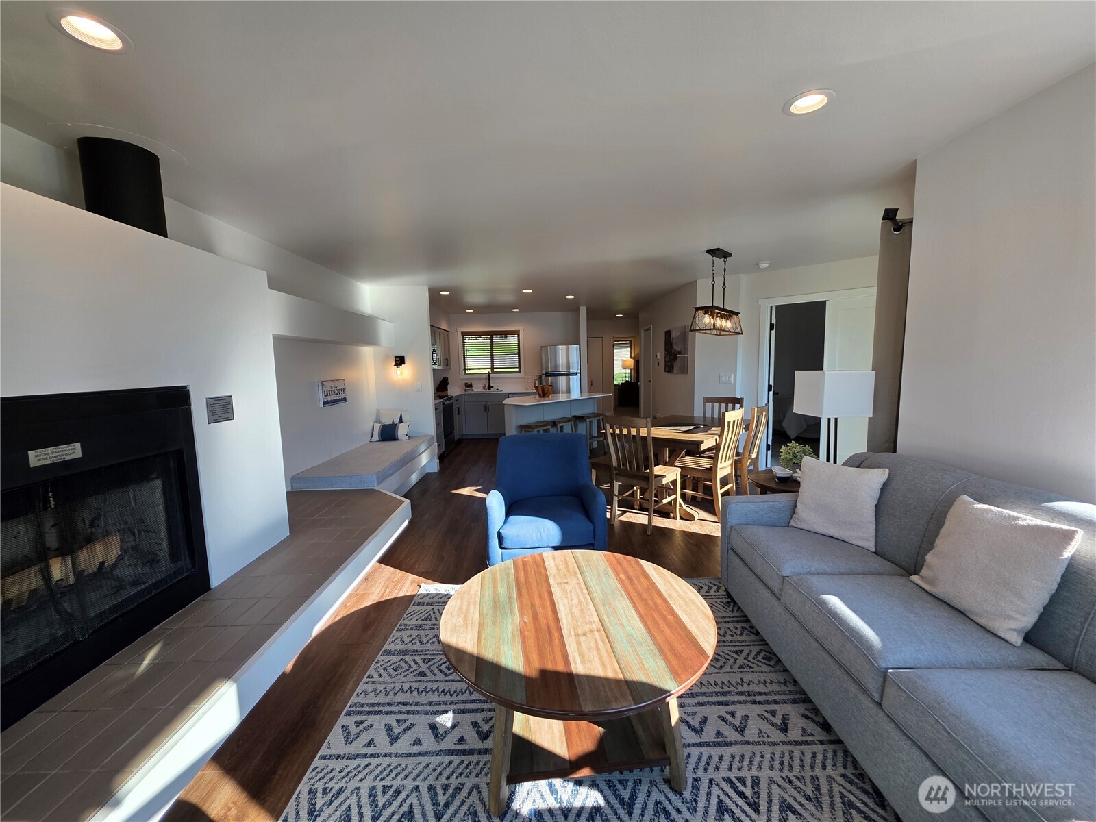 1 Lodge 640-m Property Photo 6