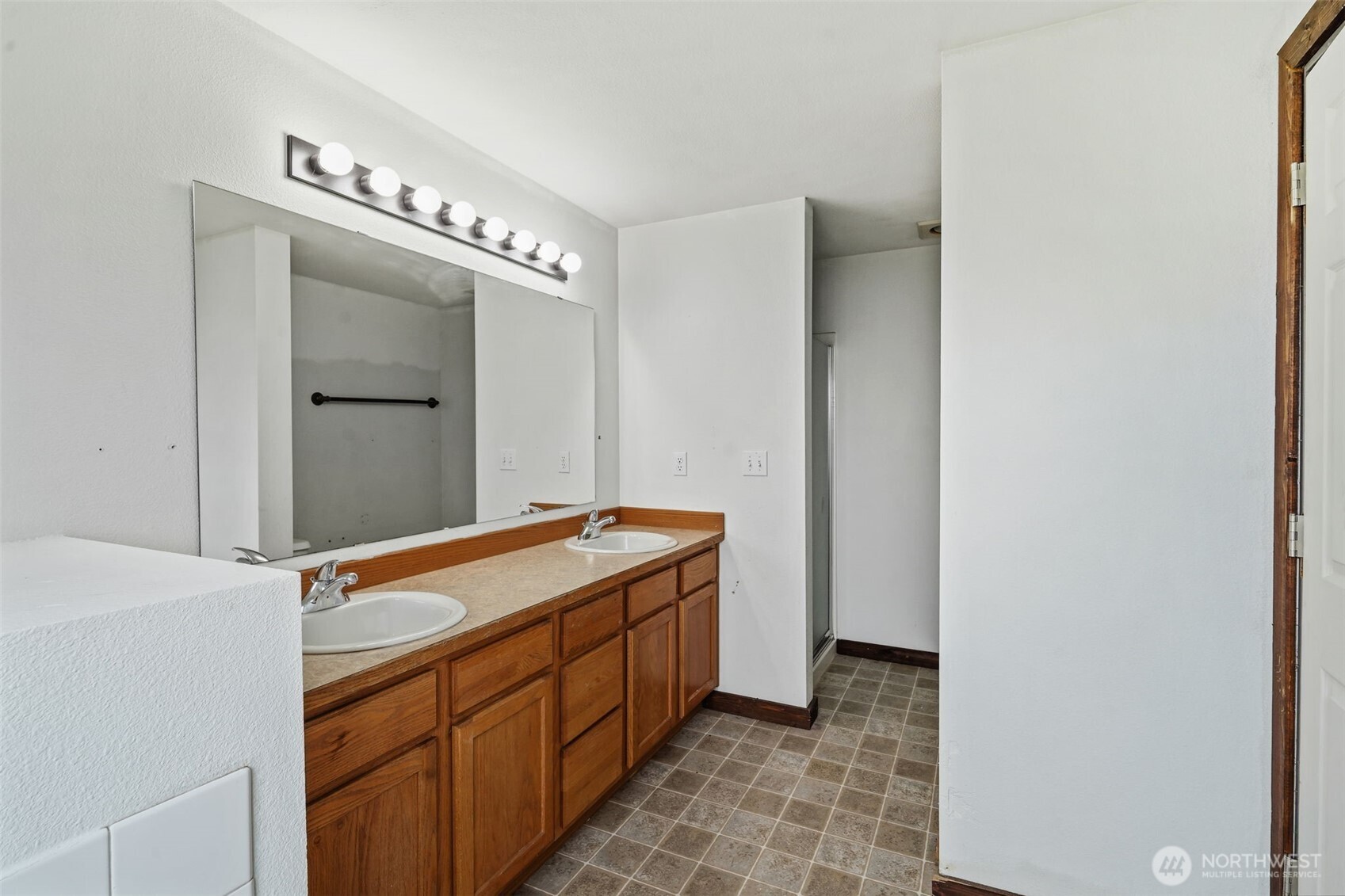 284 Mauerman Road Property Photo 17