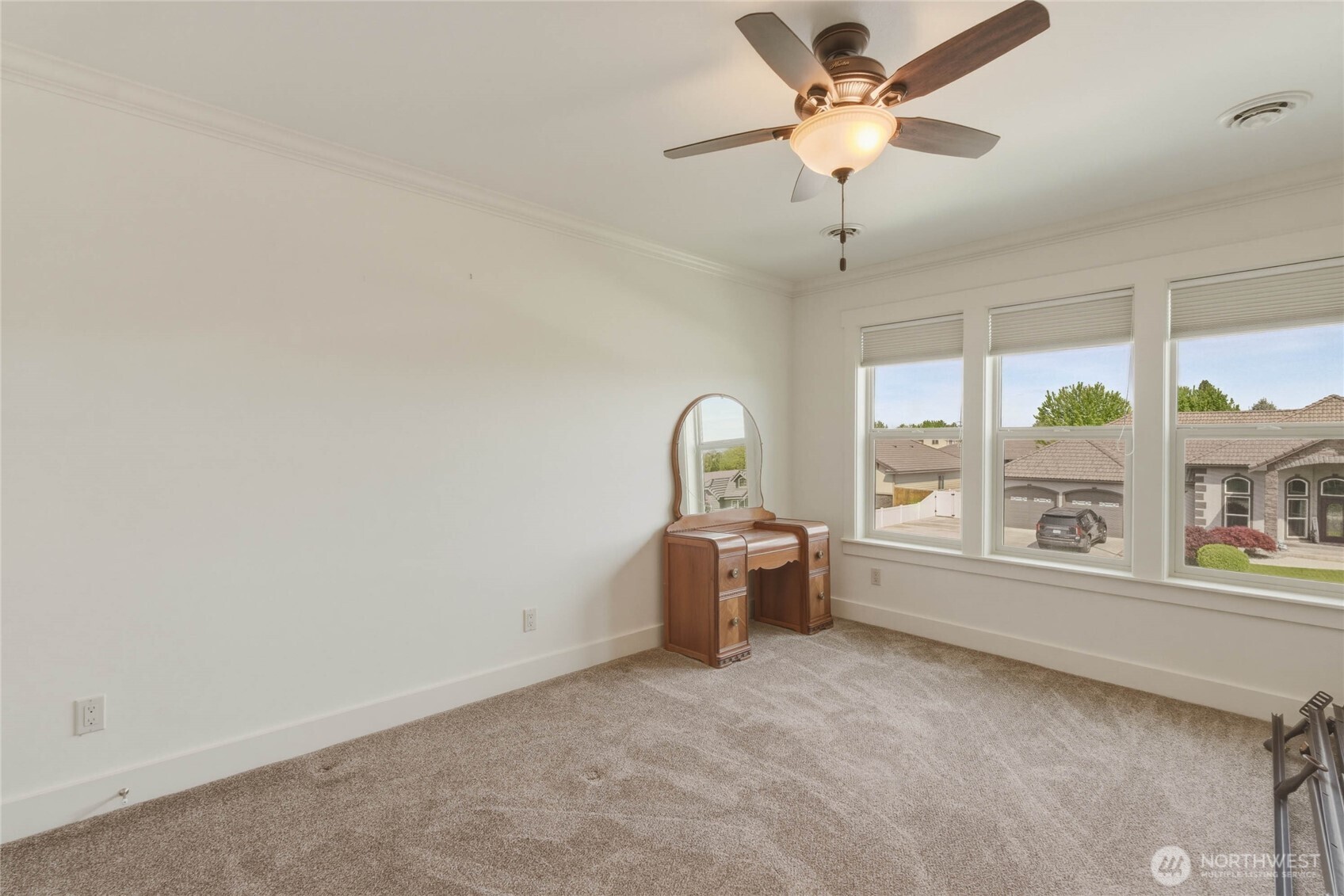 726 L Street Property Photo 27