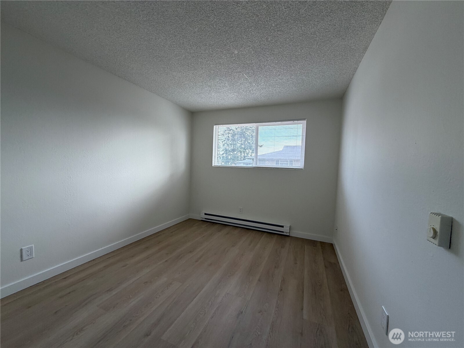 1262 Cedar Avenue 1-4 Property Photo 13