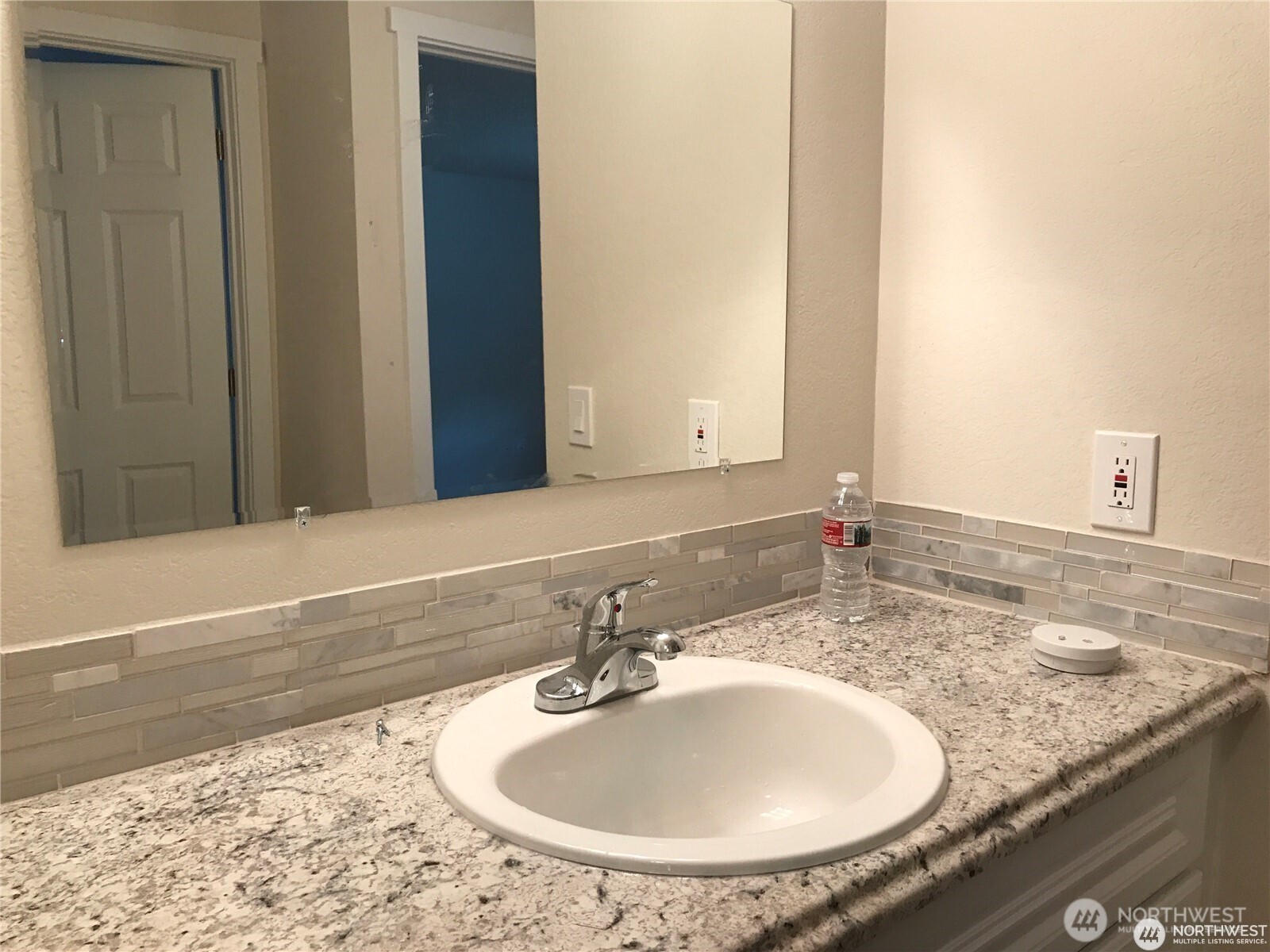 1262 Cedar Avenue 1-4 Property Photo 17