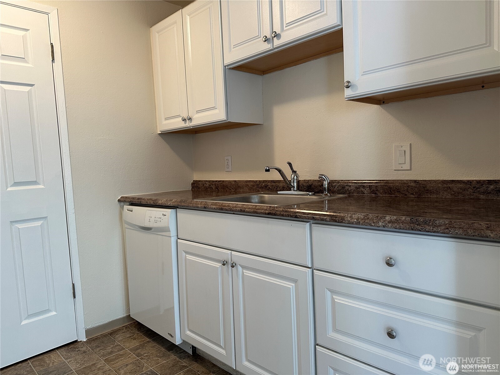 1262 Cedar Avenue 1-4 Property Photo 21