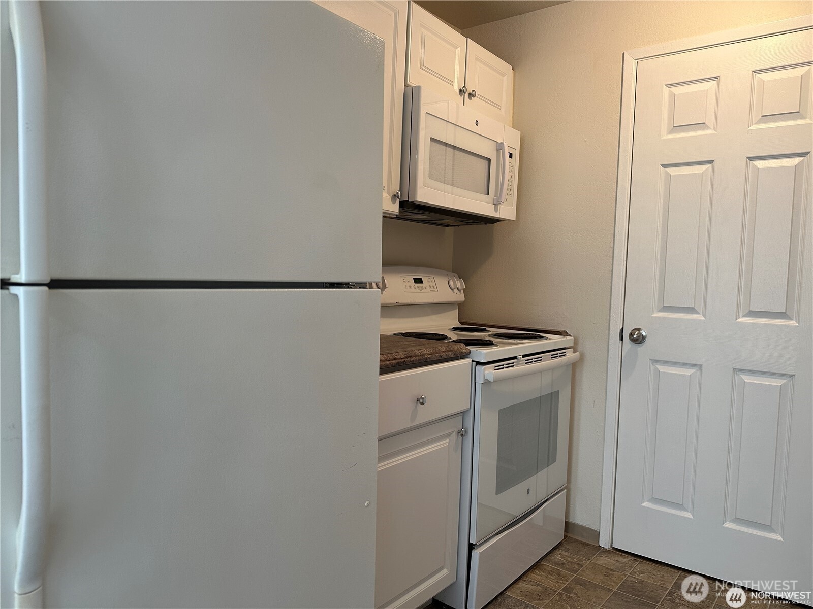1262 Cedar Avenue 1-4 Property Photo 22