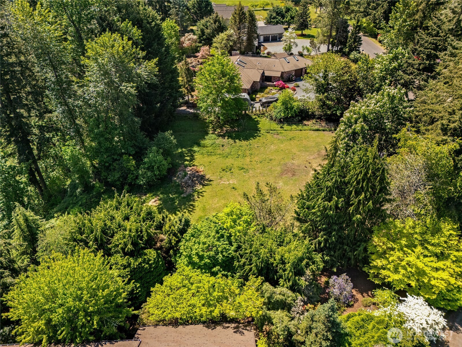 23519 Rim Road Property Photo 10