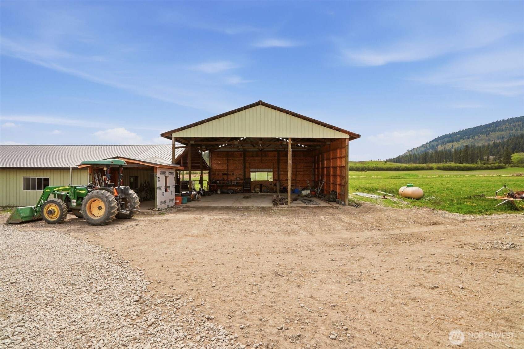 2536 , 2536 B & 25xx Heine Rd Property Photo 34