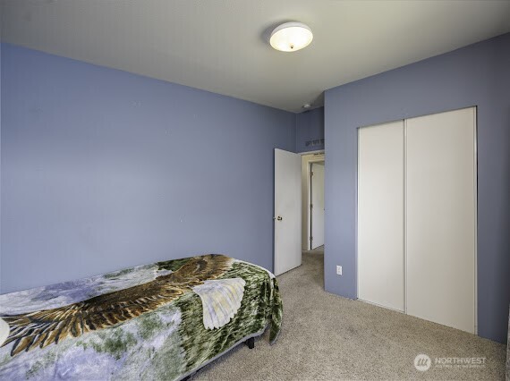 10369 Northern Avenue Property Photo 33