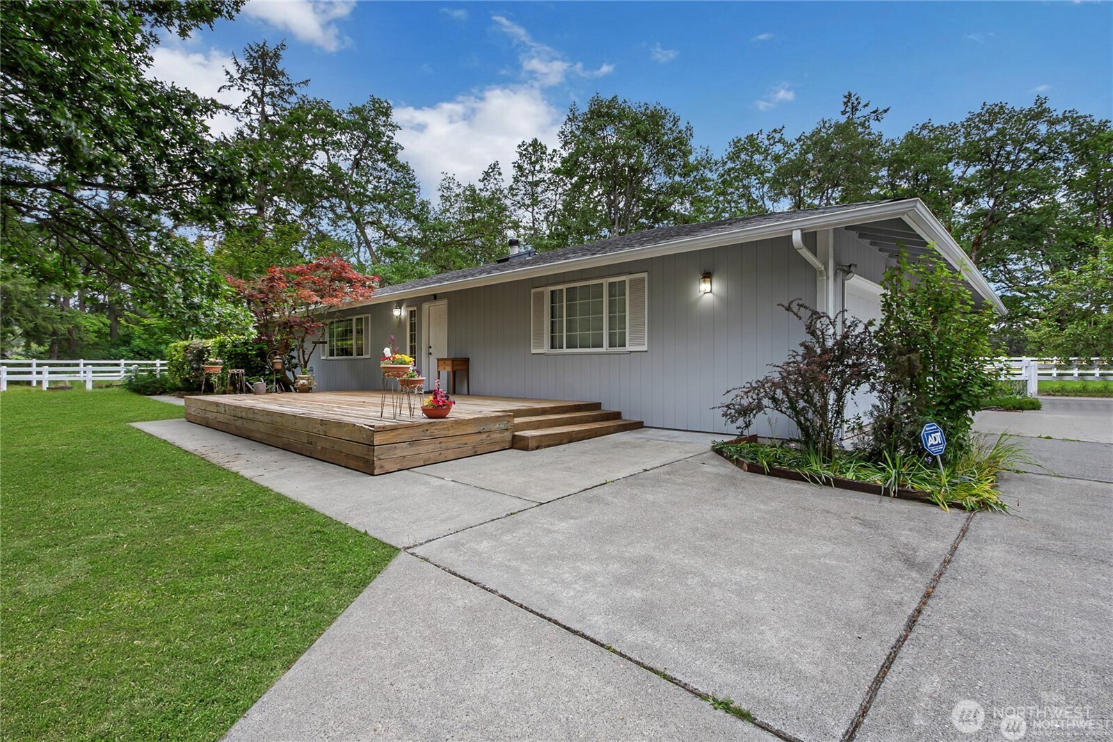 4716 266th Street Property Photo 5