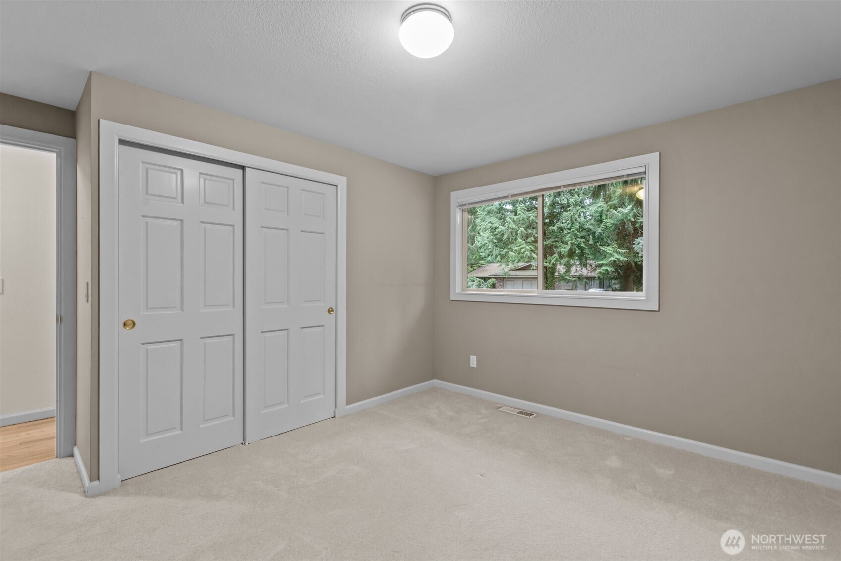 16438 Se 22nd Street Property Photo 25