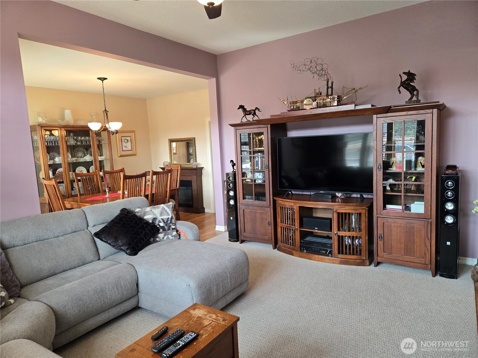 33007 G Place Property Photo 6