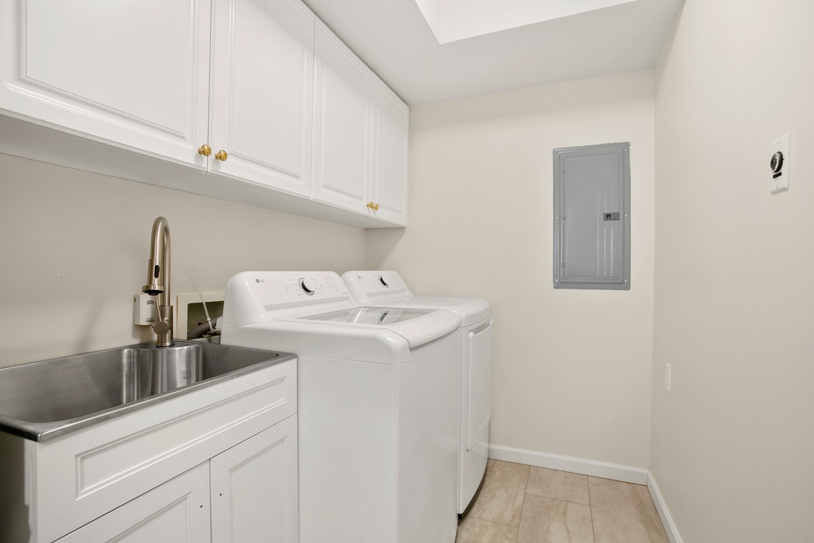 102 State Street 206w Property Photo 25