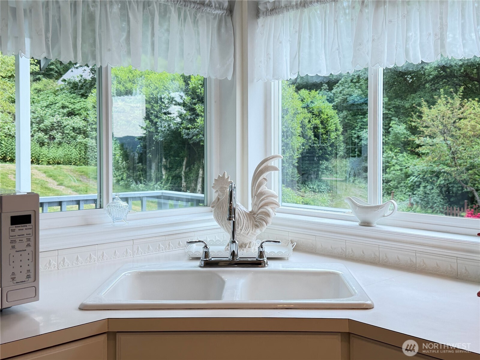 38 M Cascade Drive Property Photo 13