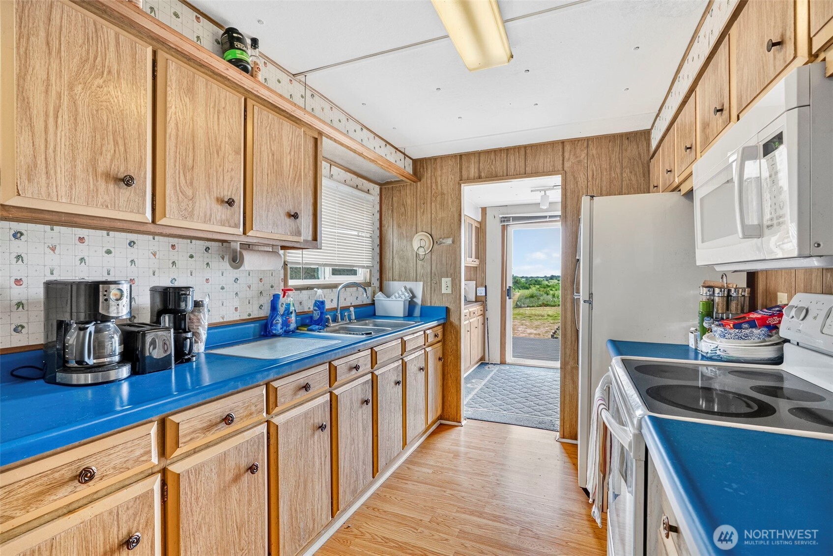13301 North Place Property Photo 19