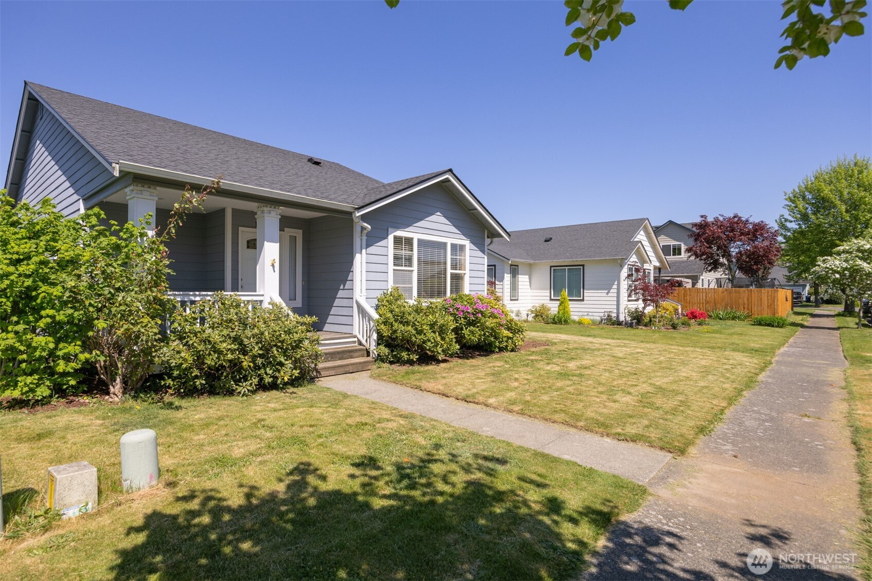 1225 Ash Street Property Photo 1