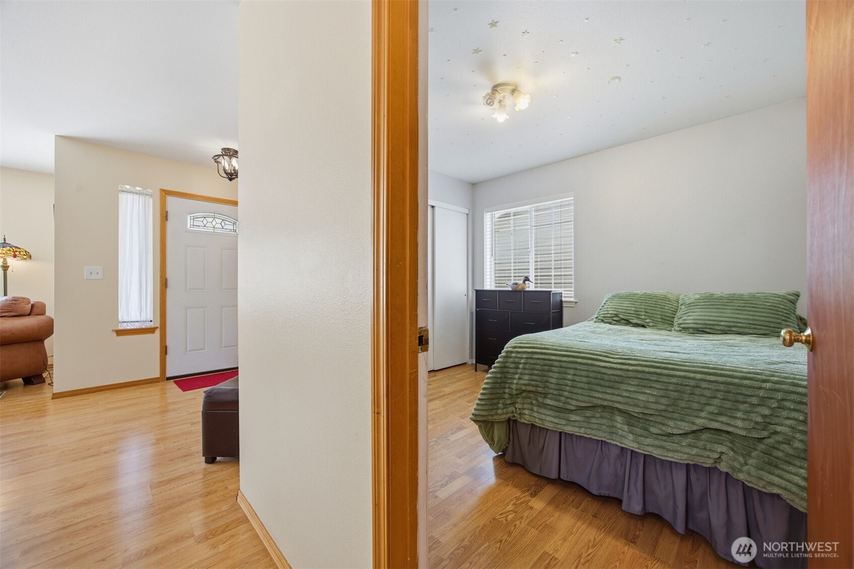 1225 Ash Street Property Photo 15