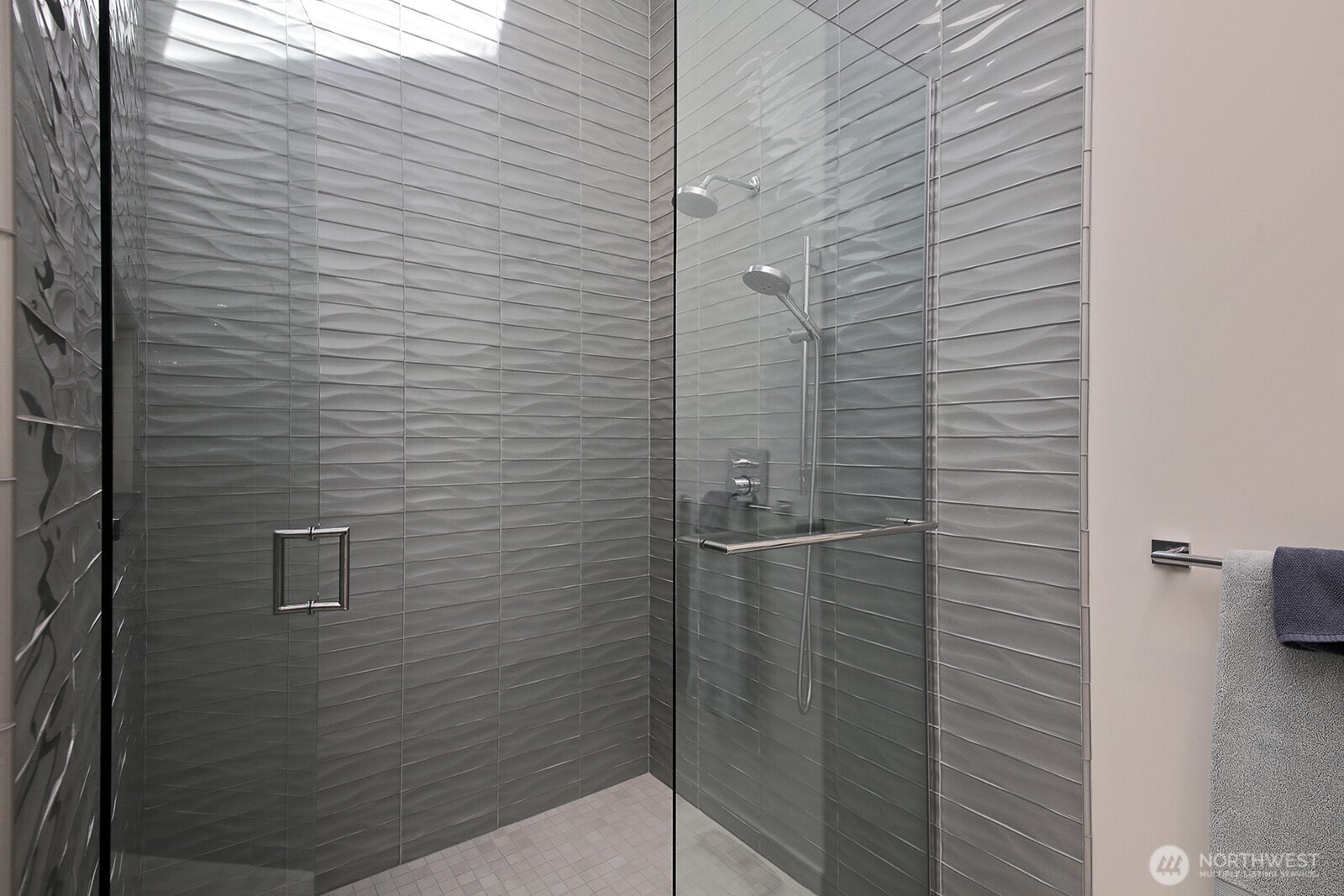 4654 Strawbridge Lane Property Photo 13