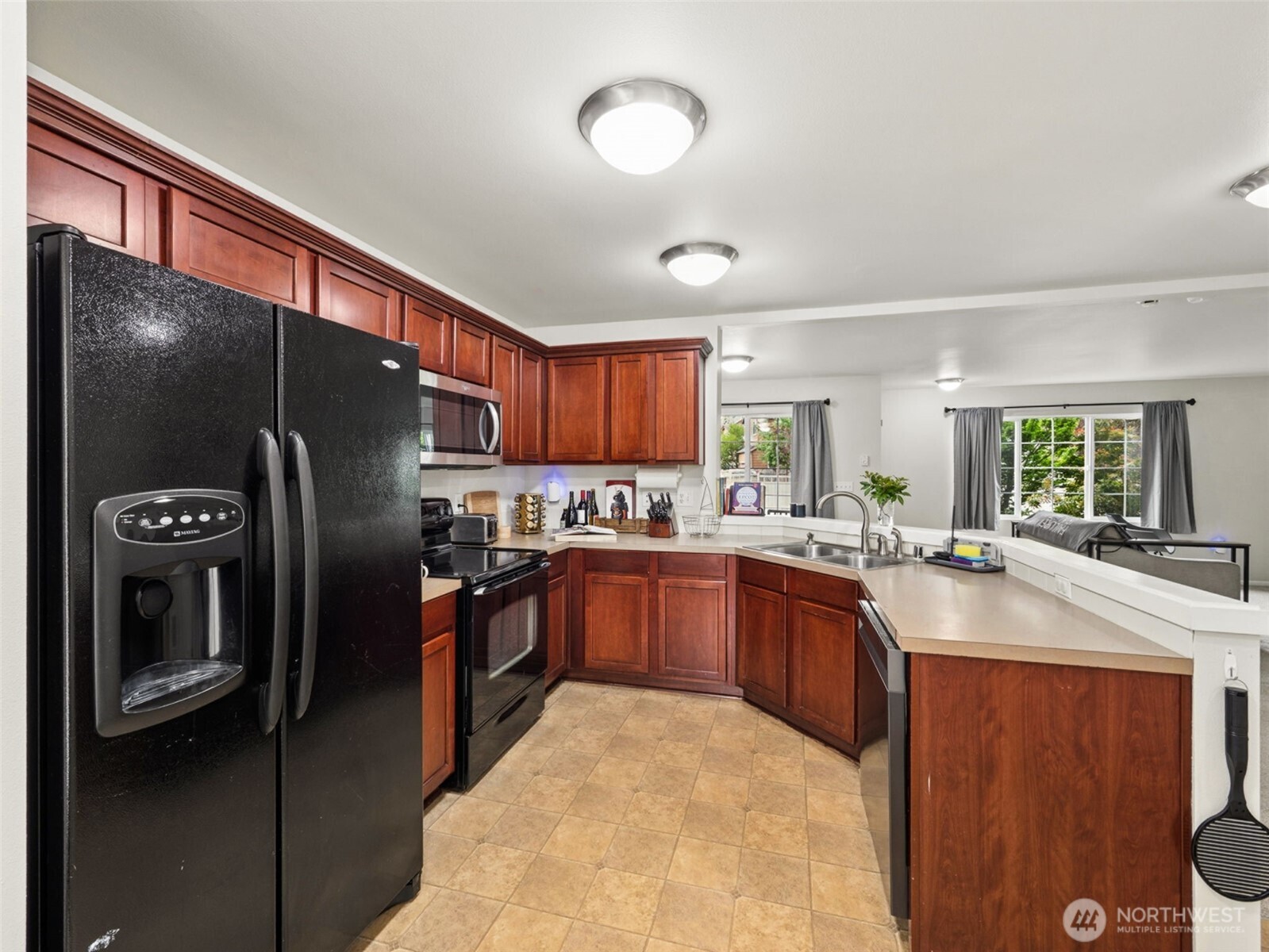 5879 Pennsylvania Street Property Photo 6