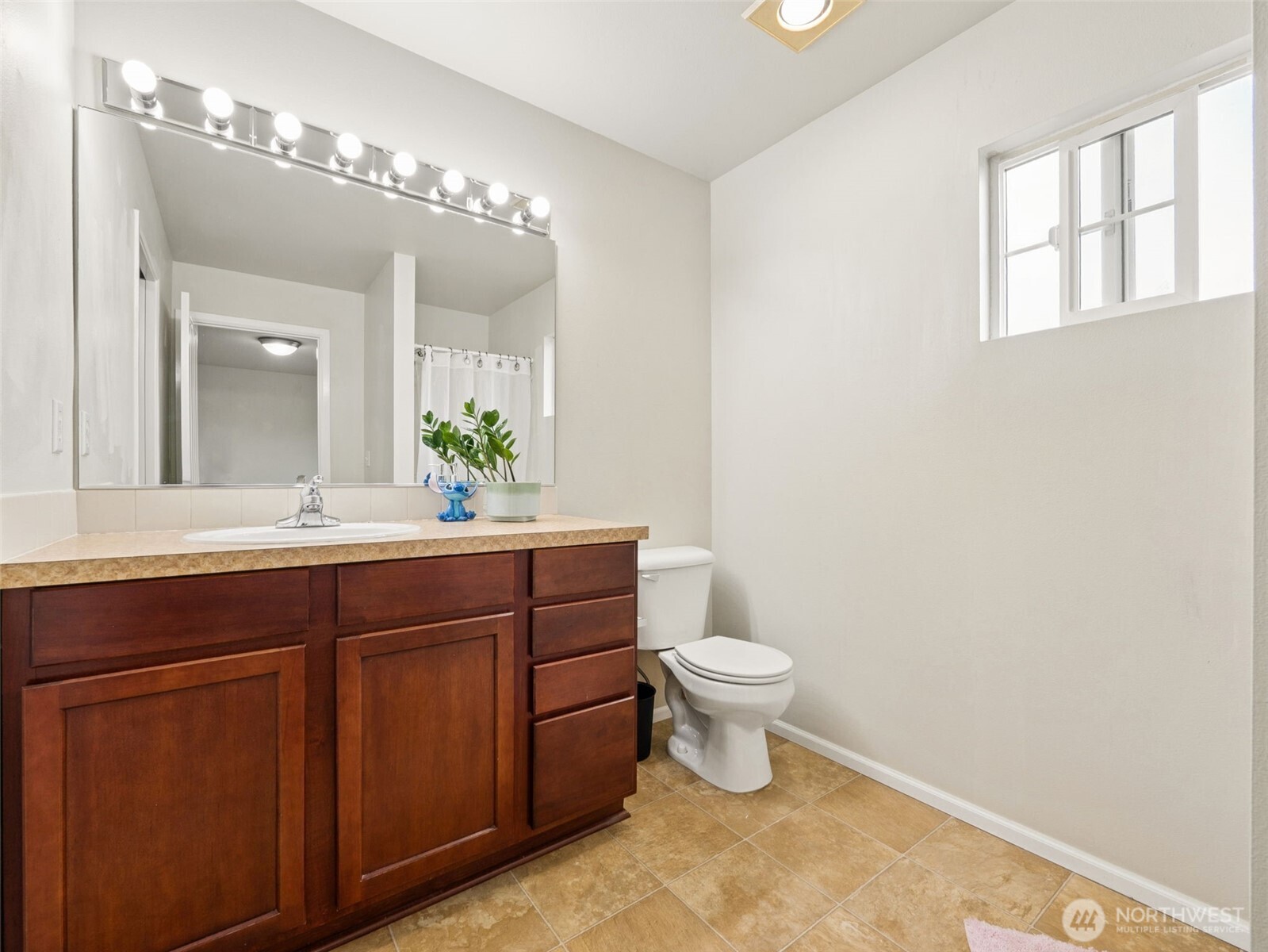 5879 Pennsylvania Street Property Photo 15