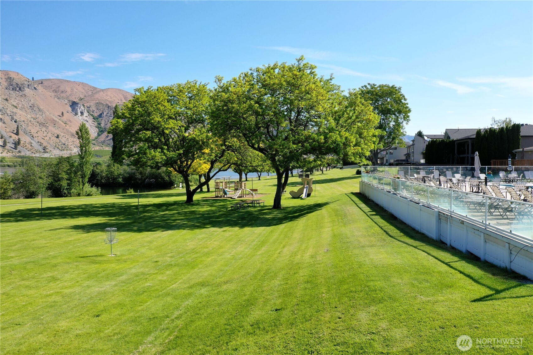 565 Entiat Place Property Photo 21