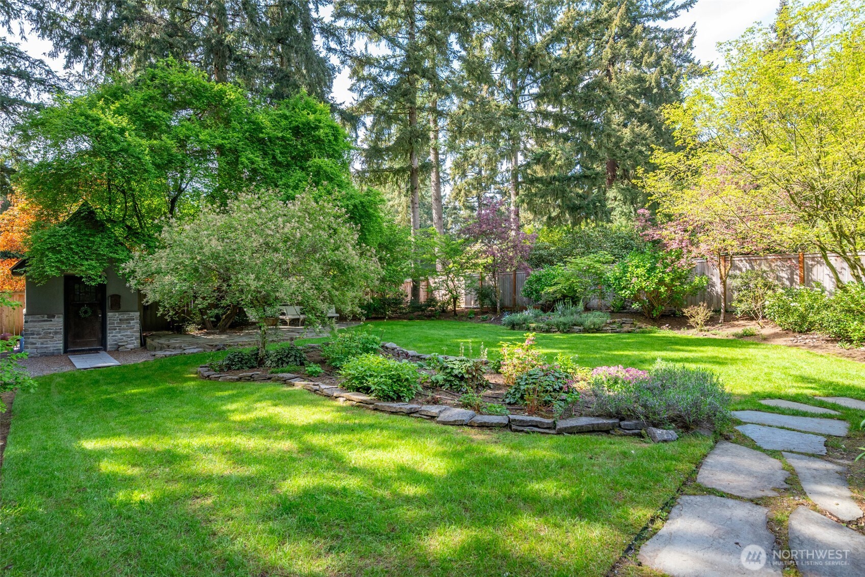 11726 Ne 41st Street Property Photo 5