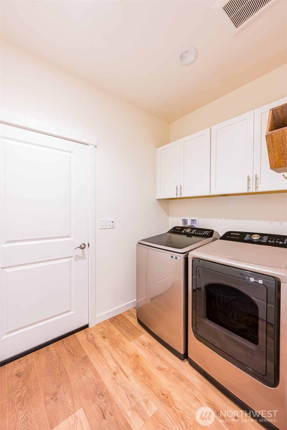 1406 Rook Drive Property Photo 13