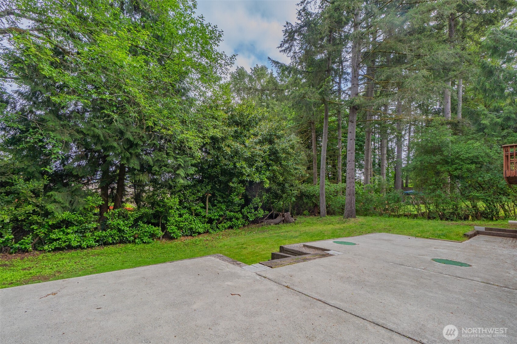 6608 Sierra Court Property Photo 37