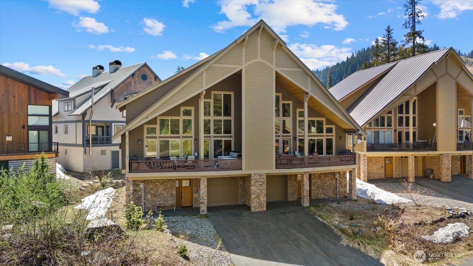 1 Kendall Peak Way Property Photo 1