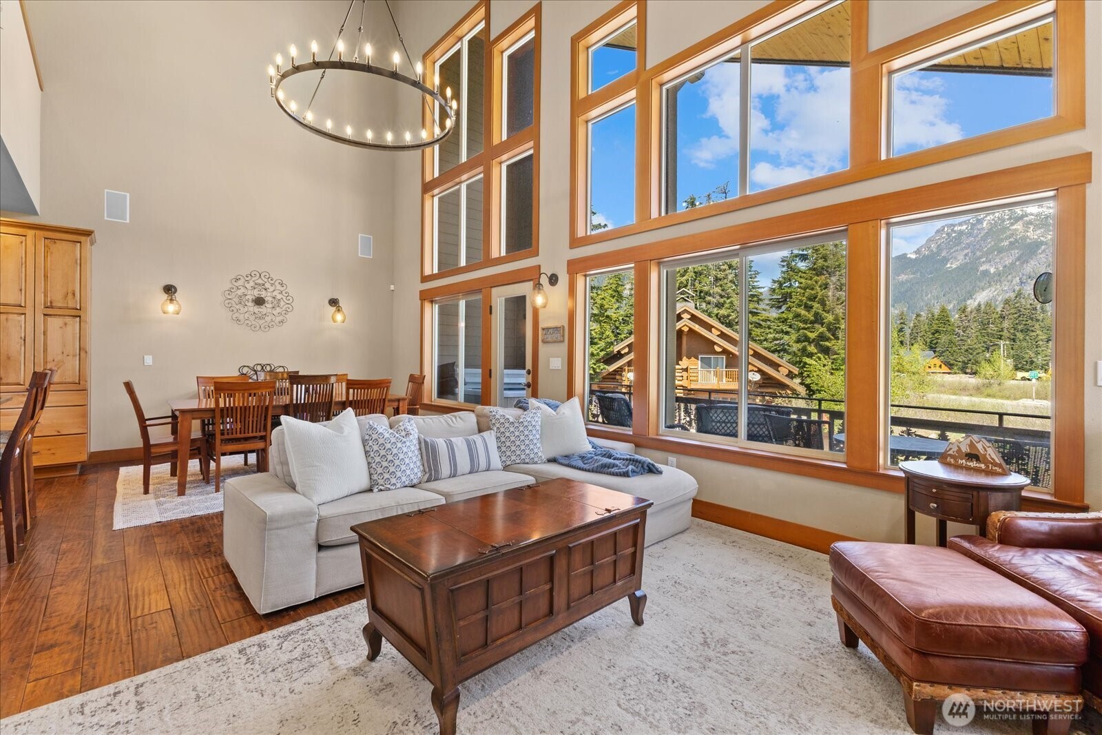 1 Kendall Peak Way Property Photo 4