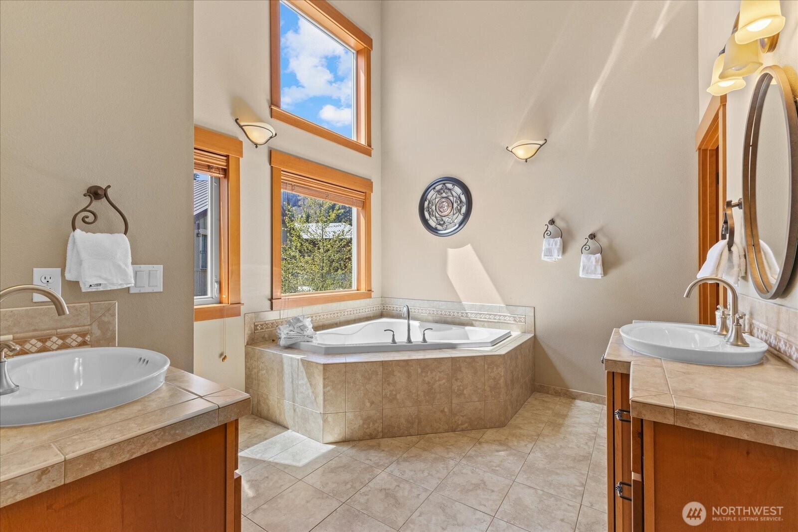 1 Kendall Peak Way Property Photo 16