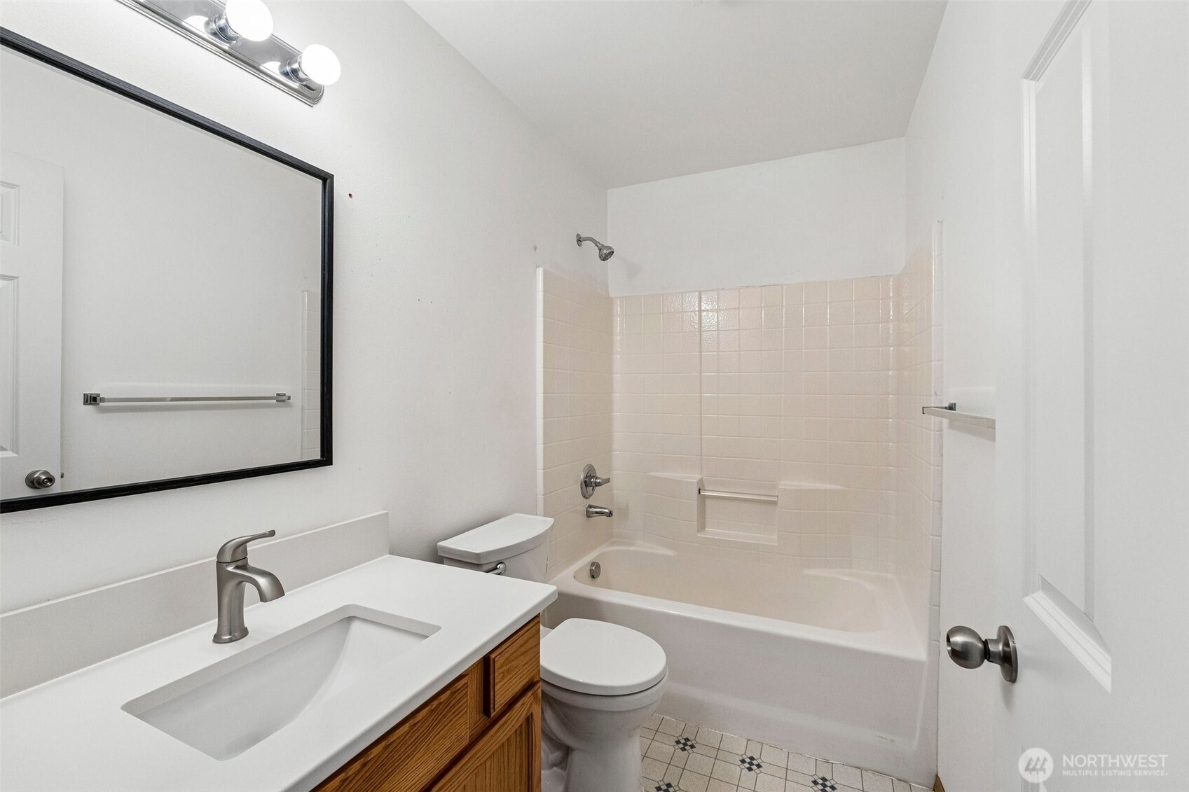 11407 34th Street Property Photo 28