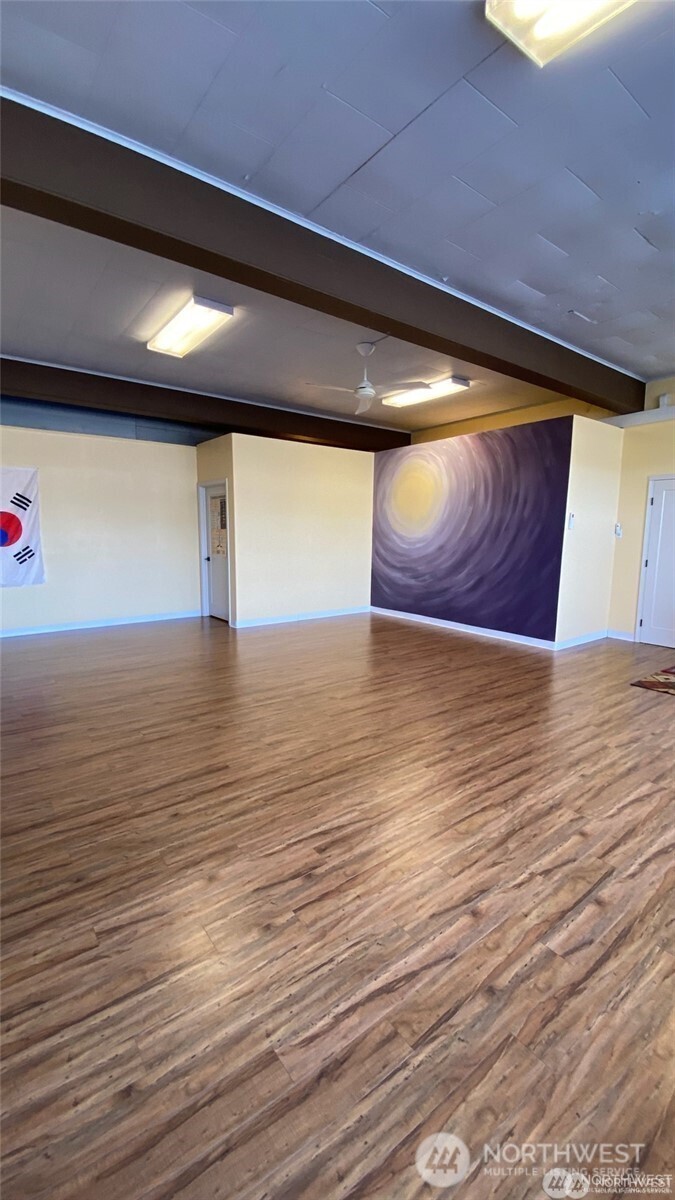 1085 Darrington Street Property Photo 8
