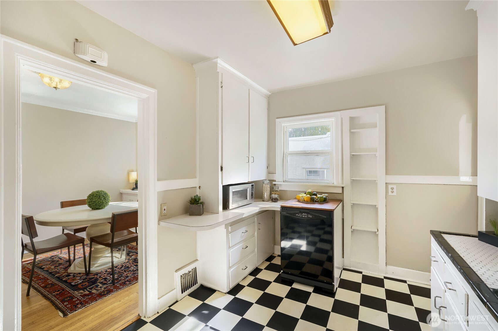 5755 25th Avenue Property Photo 11