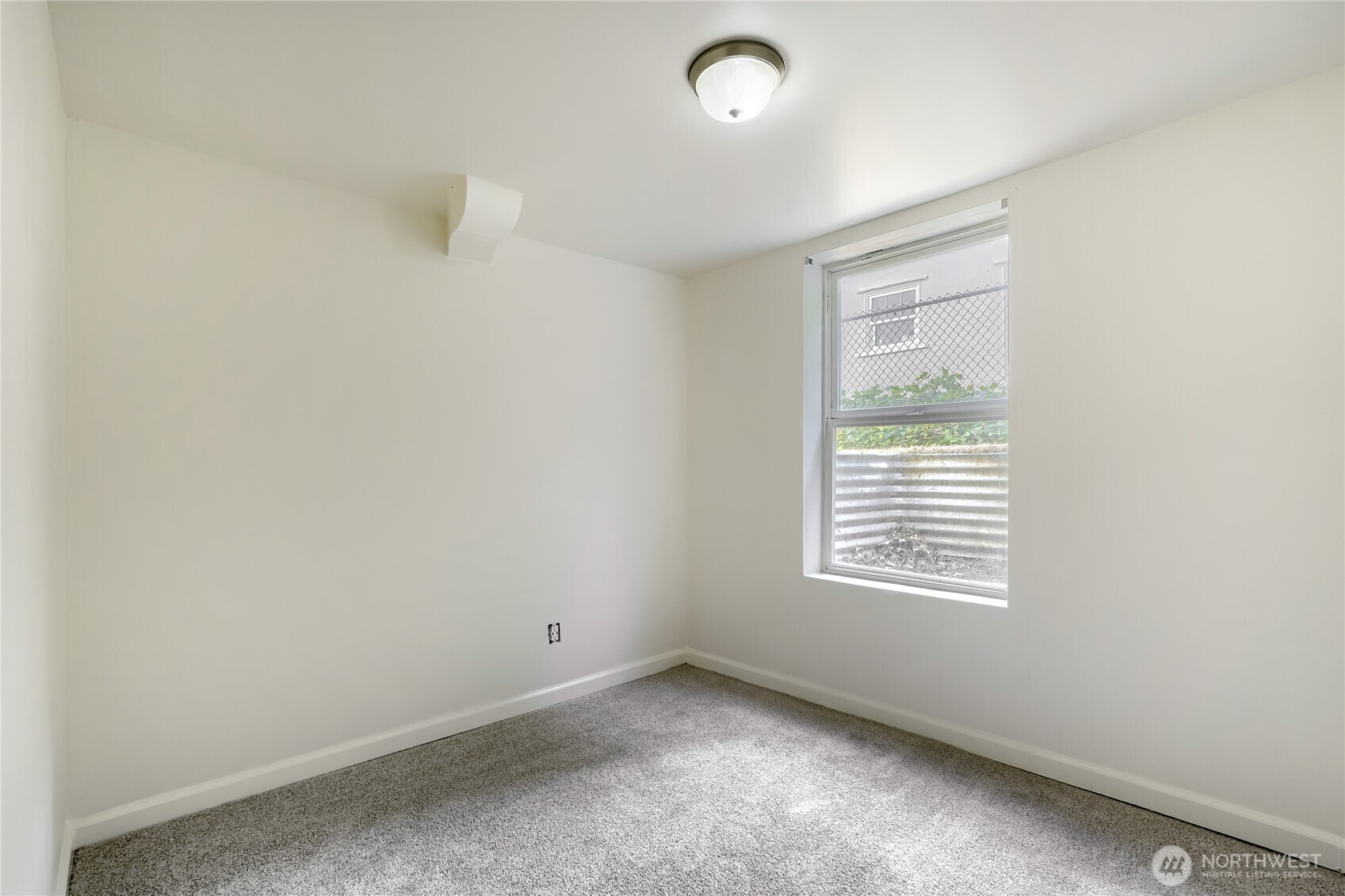 5755 25th Avenue Property Photo 28