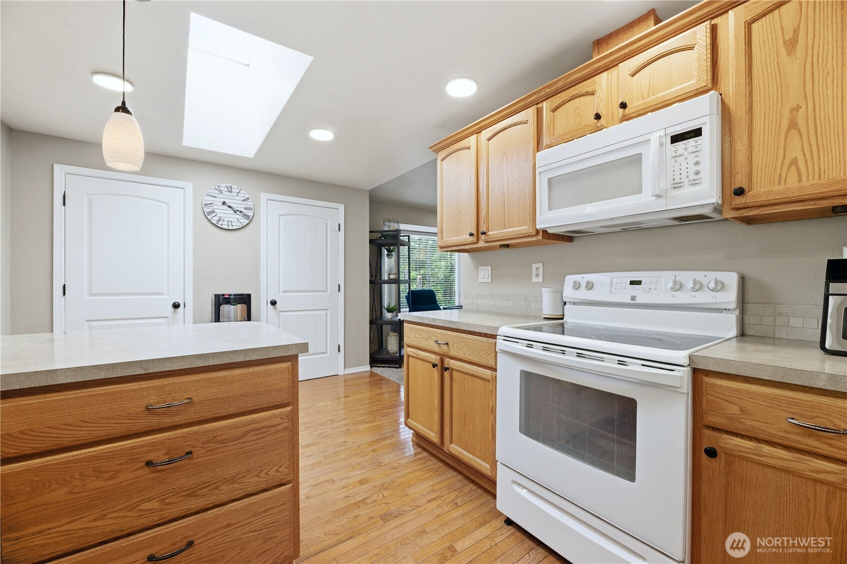 13116 202 Street Ct Property Photo 12