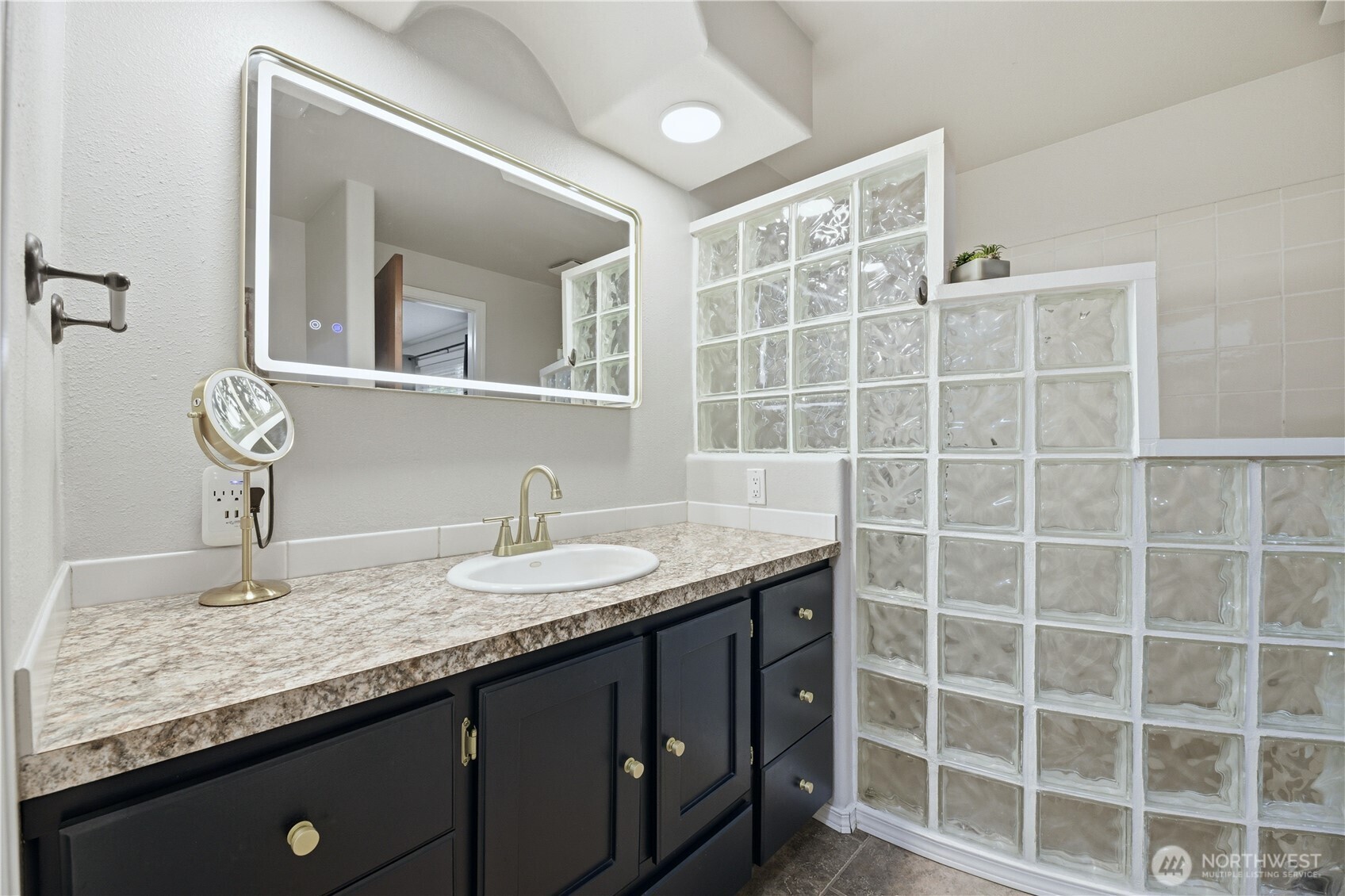 13116 202 Street Ct Property Photo 24