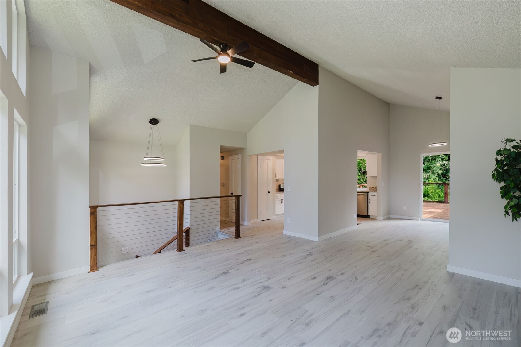 3827 Roosevelt Street Property Photo 10