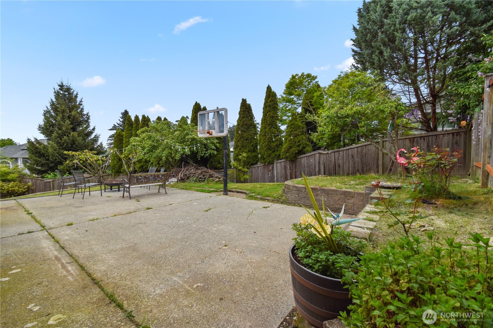 7601 69th Street Property Photo 8