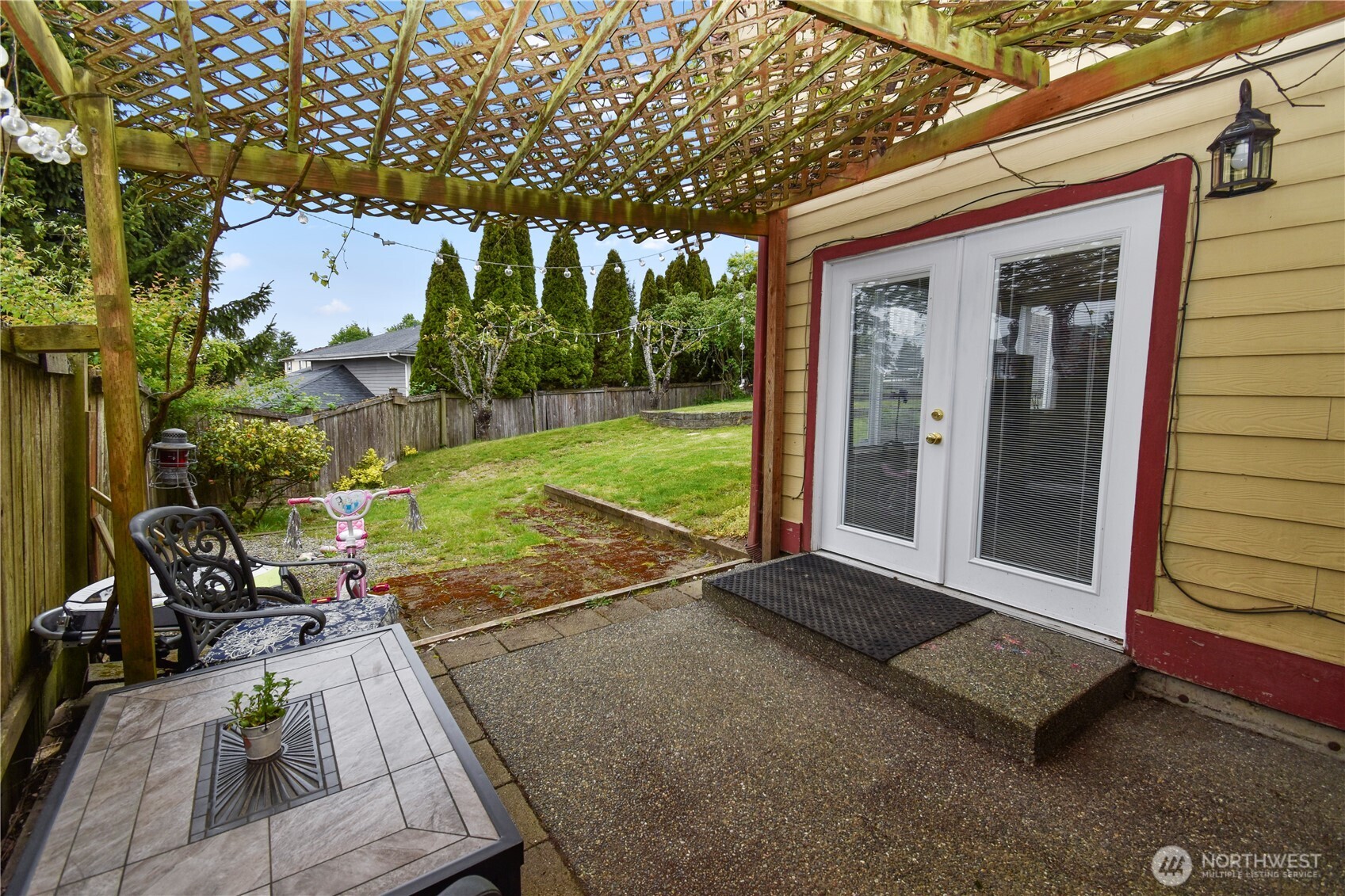 7601 69th Street Property Photo 9
