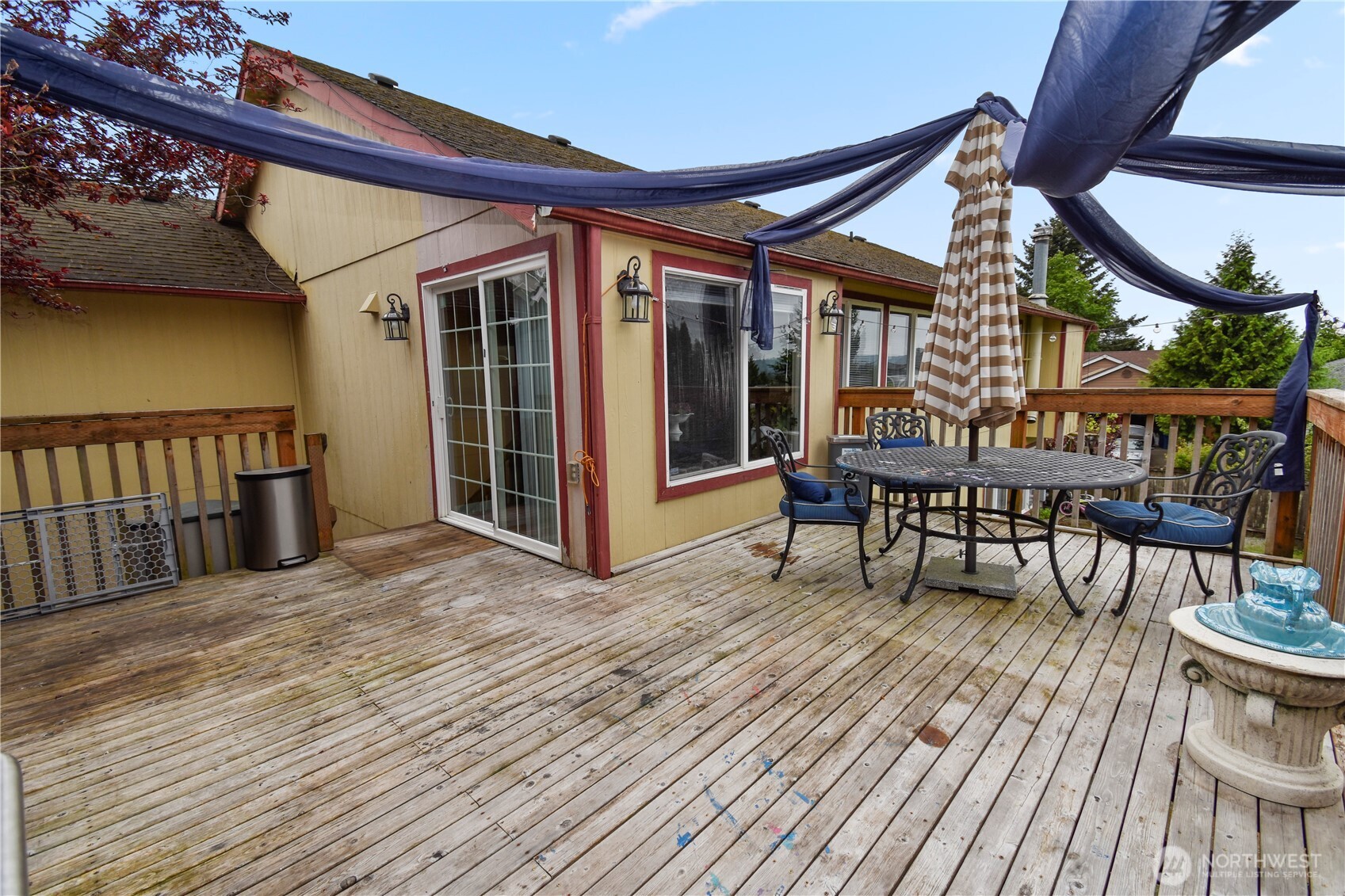 7601 69th Street Property Photo 11
