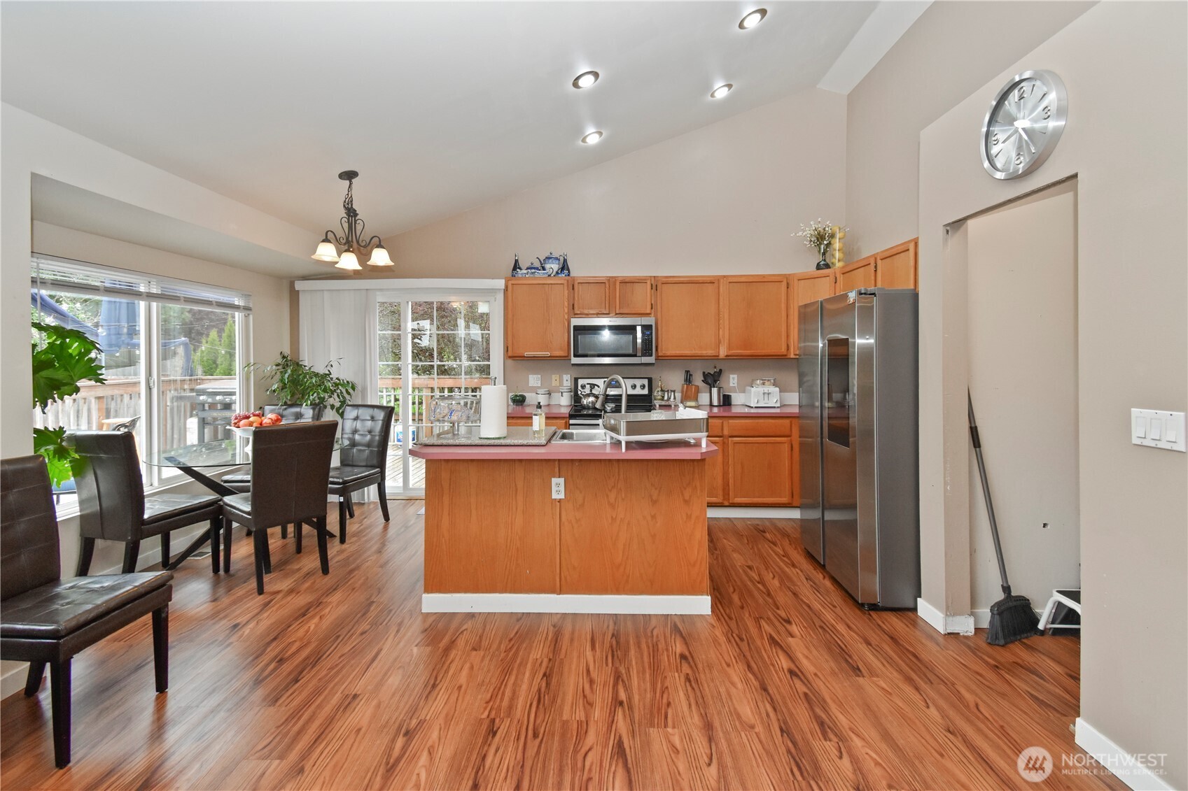 7601 69th Street Property Photo 15