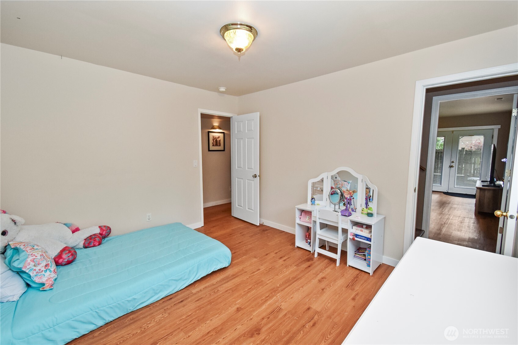 7601 69th Street Property Photo 32