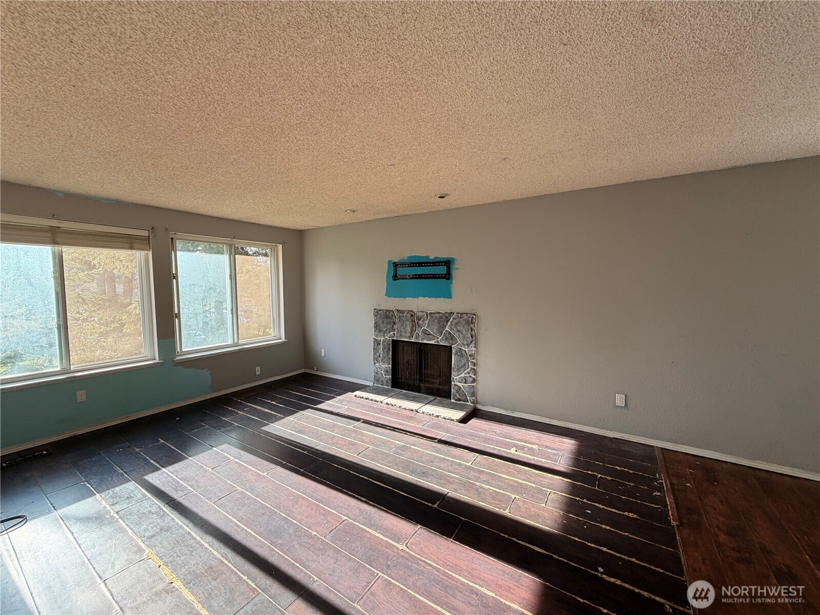 16112 68th Avenue Ct Property Photo 3