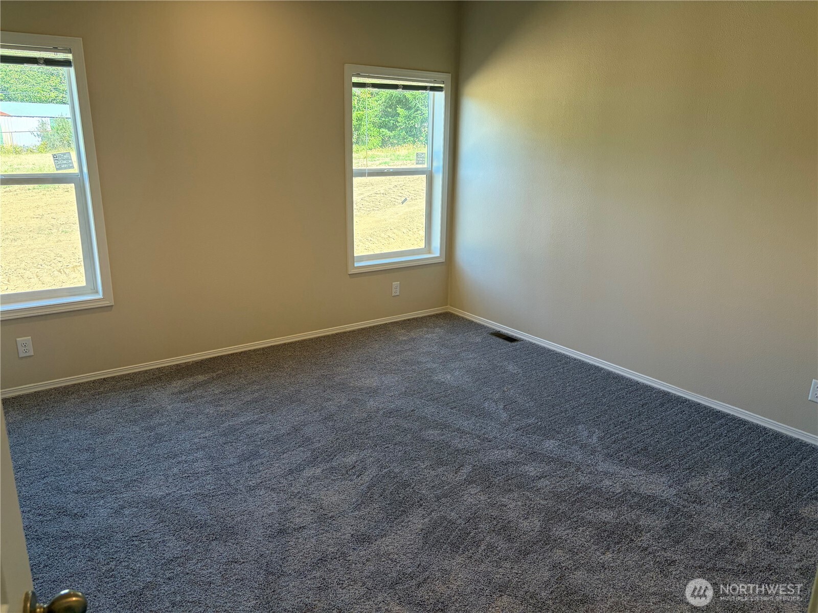 124 Norms Place Property Photo 11