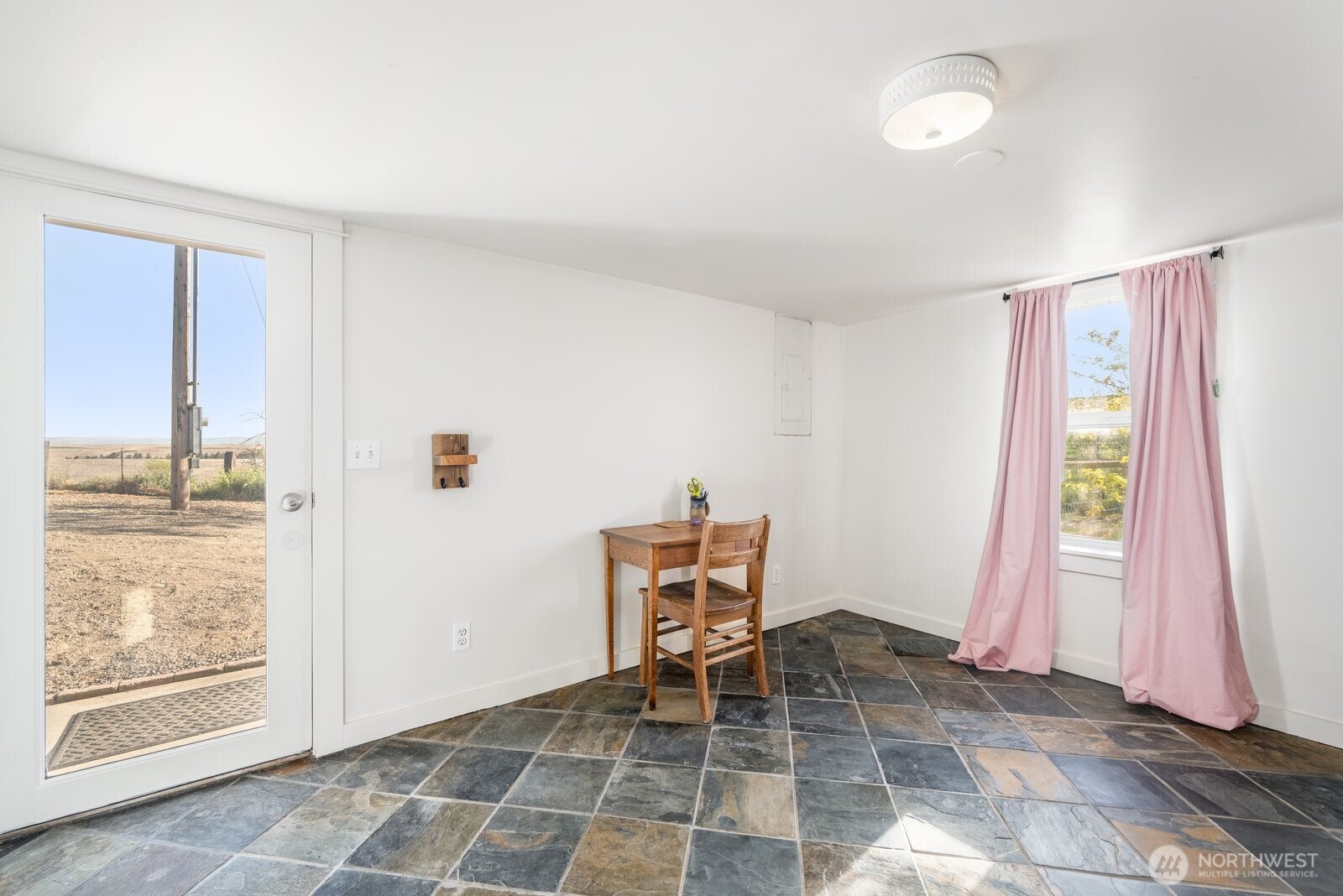 5119 Sudbury Road Property Photo 25