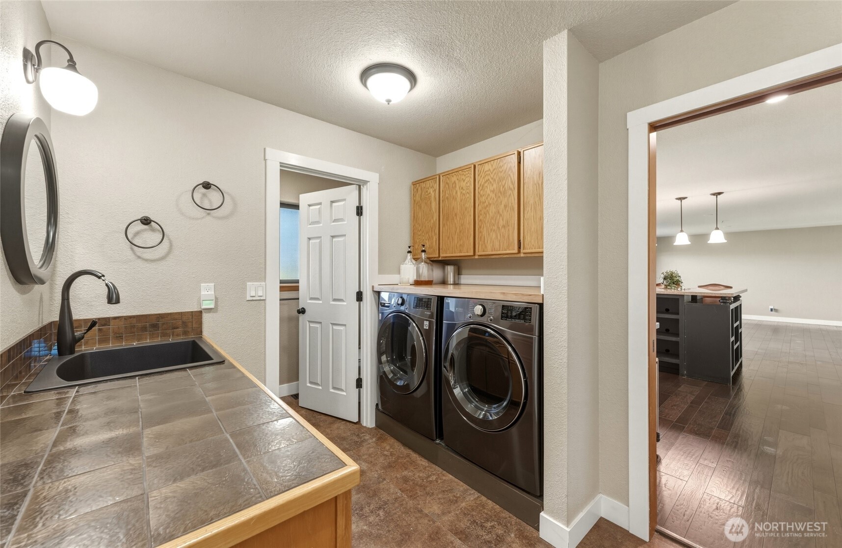 94 Country Way Property Photo 14