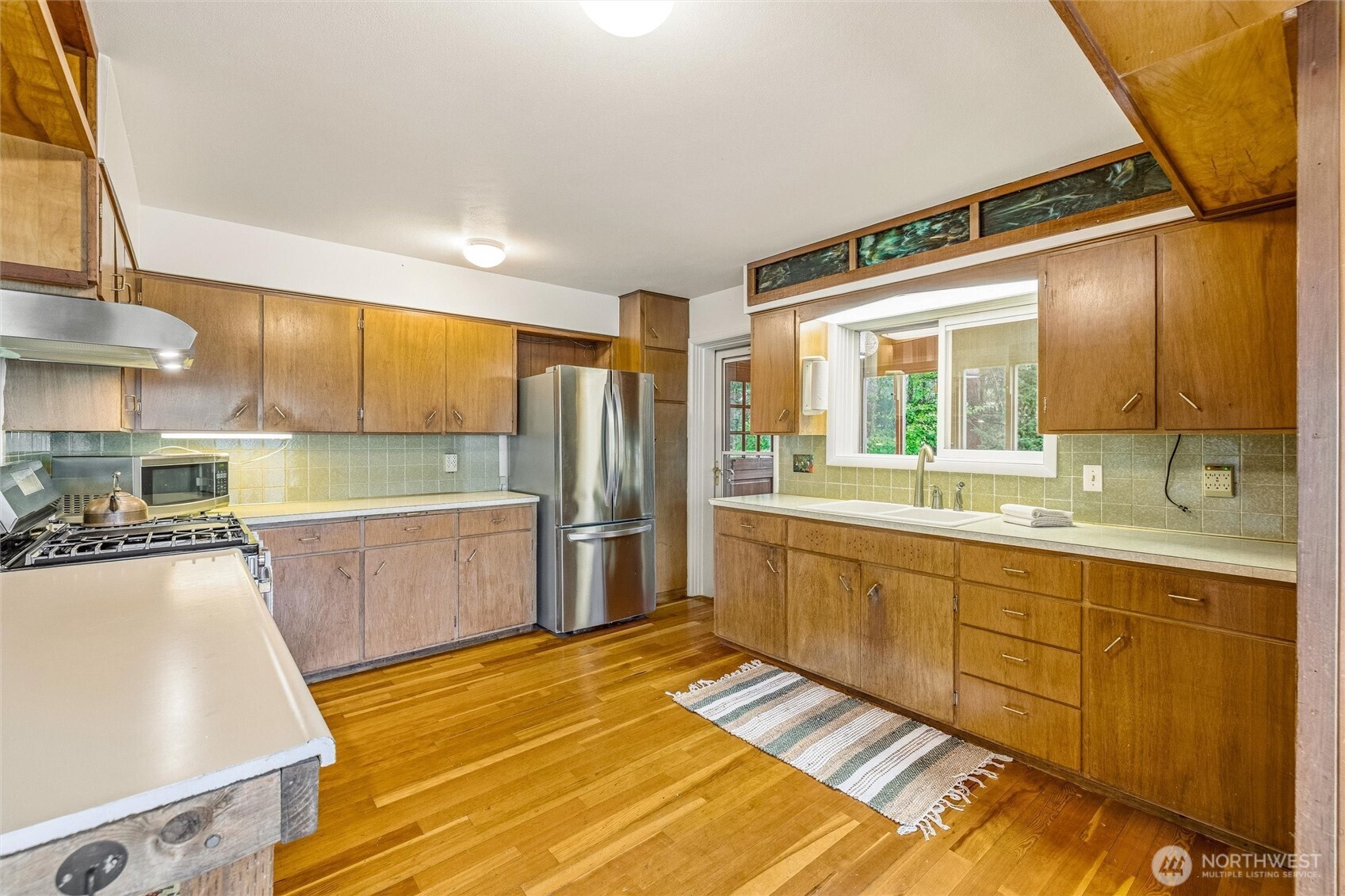 1136 Island Drive Property Photo 8
