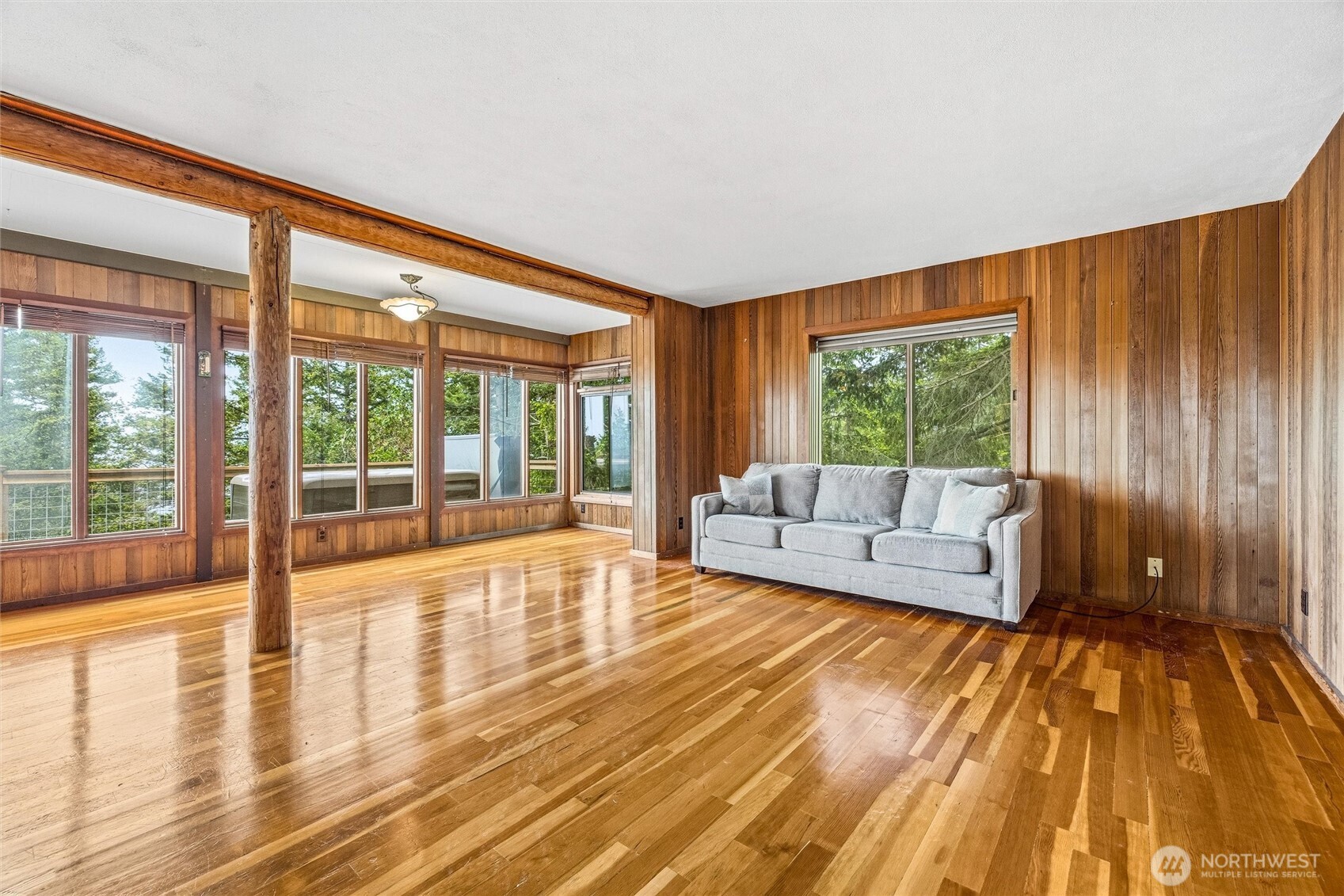 1136 Island Drive Property Photo 16