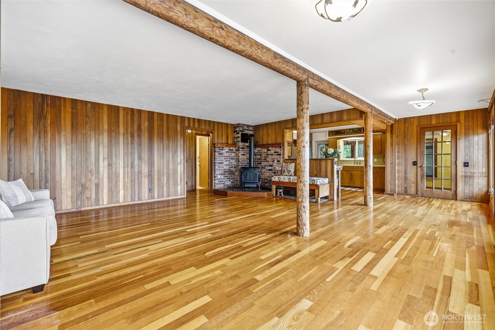 1136 Island Drive Property Photo 18