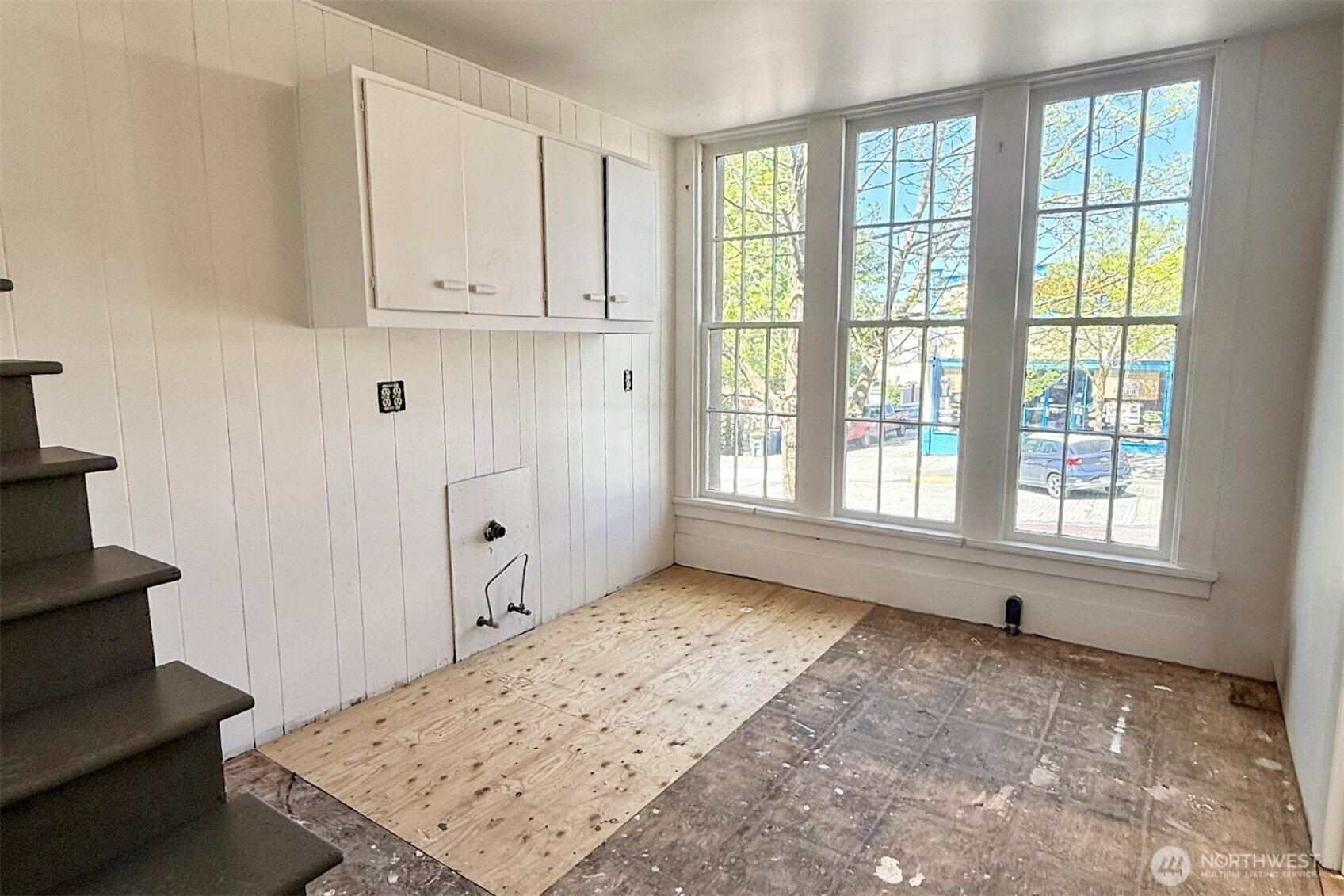 1300 12th Street Property Photo 7